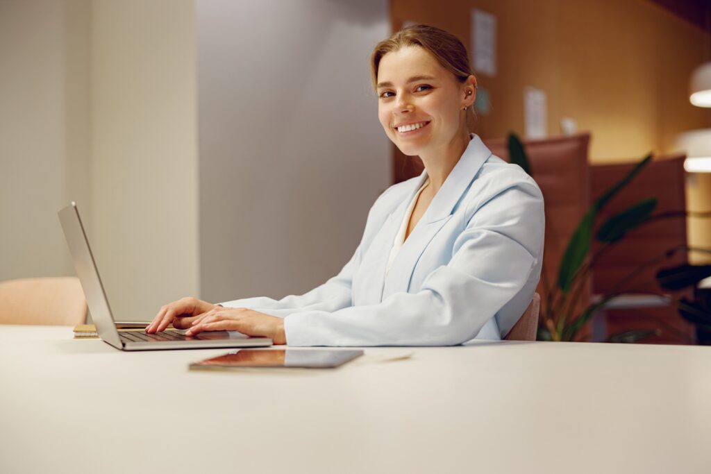 Picture Idea: The Roles And Responsibilities Of Front Desk Management For Luxury