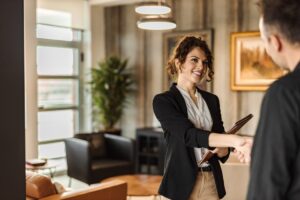 high-quality concierge service for condominiums